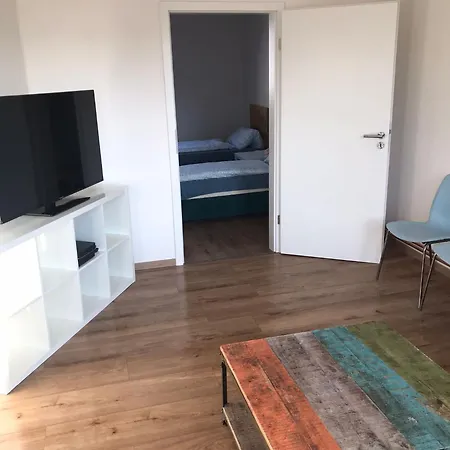 Апартаменты Monteurwohnung Хильдесхайм