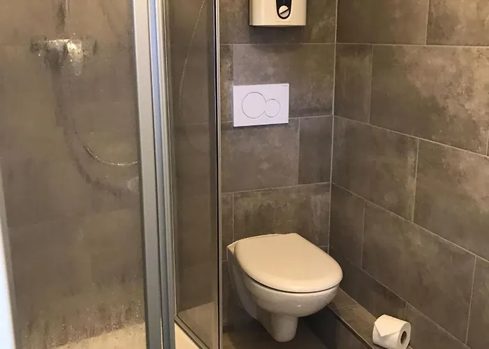 Апартаменты Monteurwohnung *